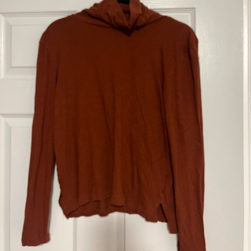 Madewell turtle neck